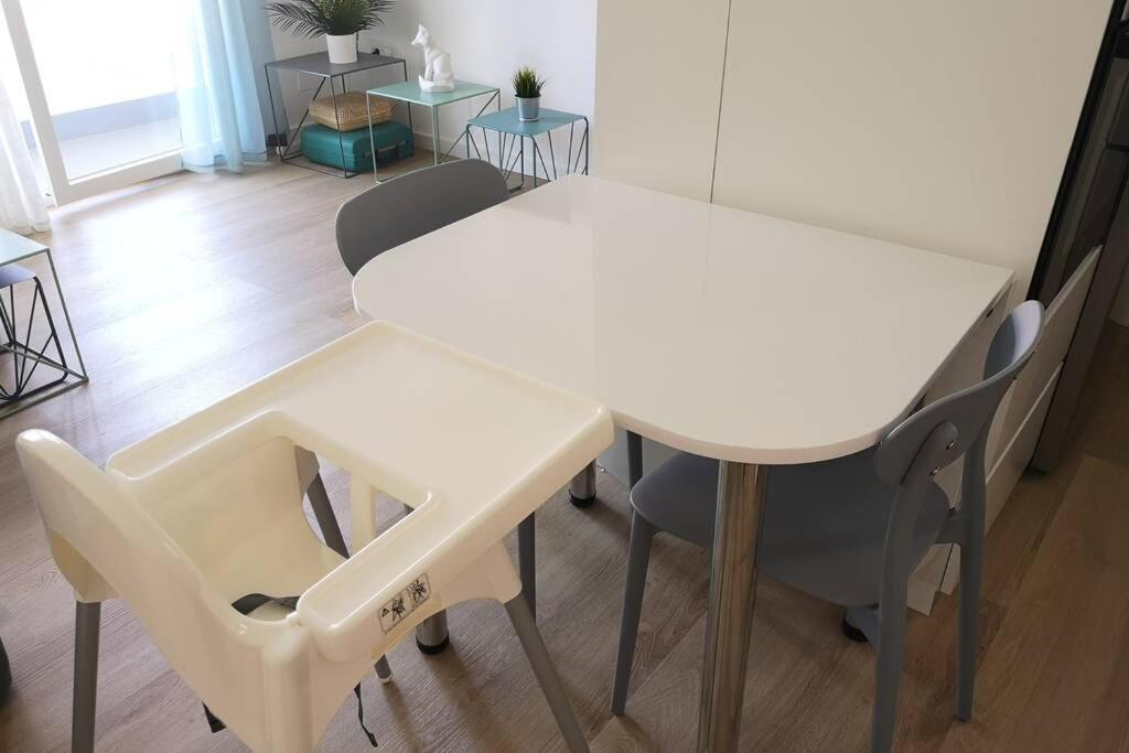 Apartamento Piso moderno con garaje en el centro de Vigo Exterior foto