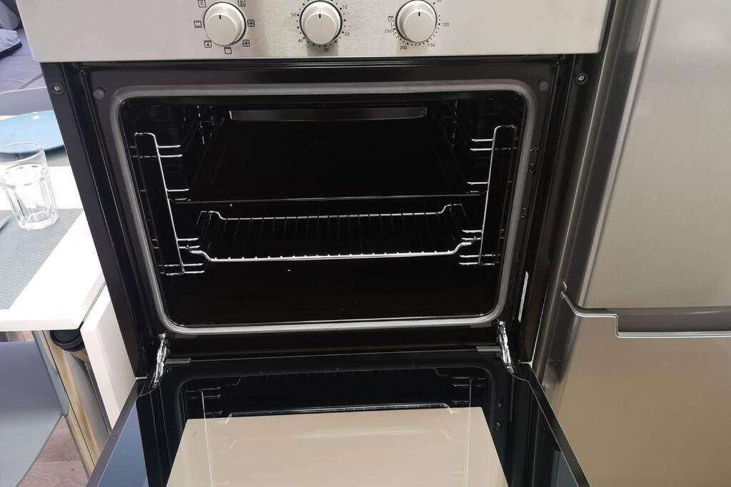 Apartamento Piso moderno con garaje en el centro de Vigo Exterior foto