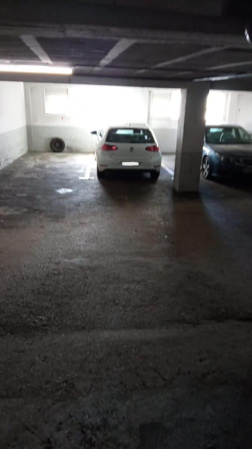 Apartamento Piso moderno con garaje en el centro de Vigo Exterior foto